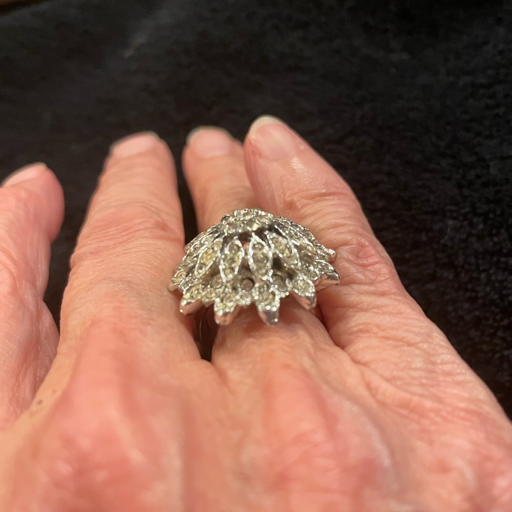 Vintage adjustable rhinestone  ring